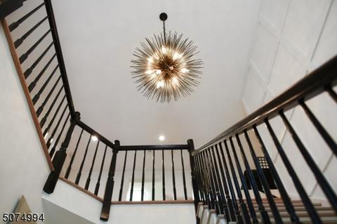 2 Garrison Ln, Mendham, NJ 07945 photo 4