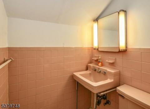 321 Willow Dr, Union, NJ 07083 photo 22