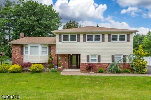 15 Towsen Rd, Wayne, NJ 07470 photo 1