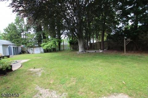 92 Conover Pl, Middlesex, NJ 08846 photo 18