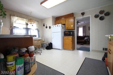 92 Conover Pl, Middlesex, NJ 08846 photo 10