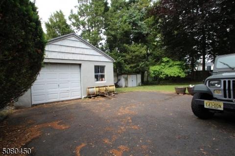 92 Conover Pl, Middlesex, NJ 08846 photo 14