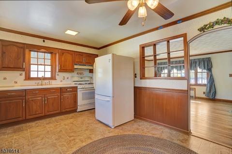 231 Thompson Ave, Bound Brook, NJ 08805 photo 5