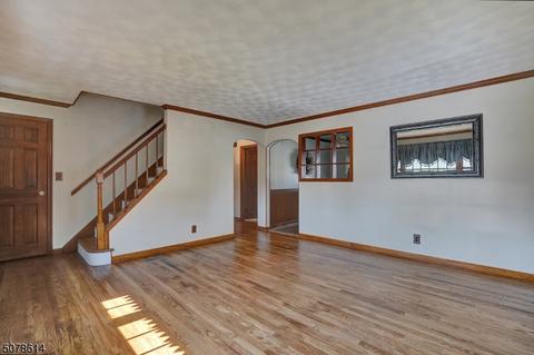 231 Thompson Ave, Bound Brook, NJ 08805 photo 4