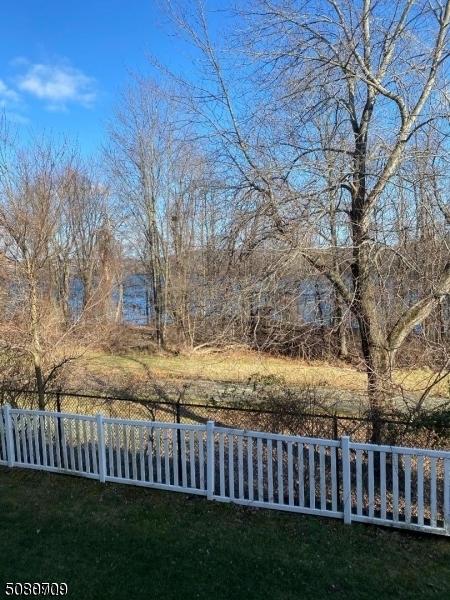 198 Levinberg Ln, Wayne, NJ 07470 photo 20