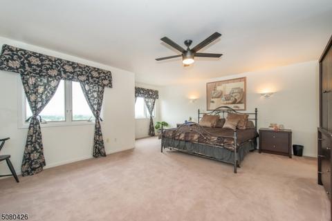 52 Skyview Ter, Clifton, NJ 07013 photo 18