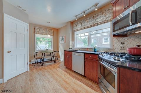 11 Undercliff Rd, Millburn, NJ 07041 photo 8