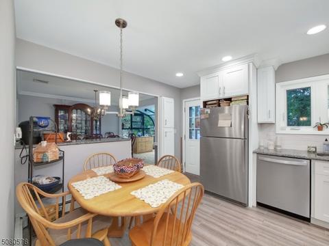 29 Georgia Dr, Wayne, NJ 07470 photo 9