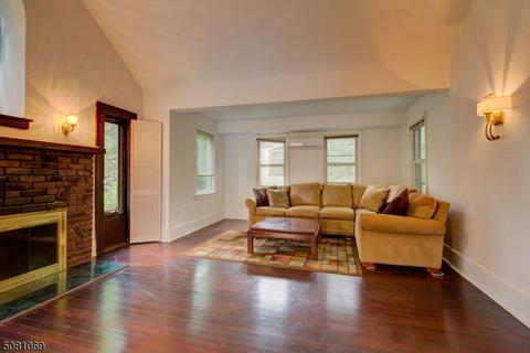 314 Hillside Ave, Nutley, NJ 07110 photo 5