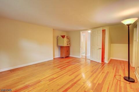 314 Hillside Ave, Nutley, NJ 07110 photo 16
