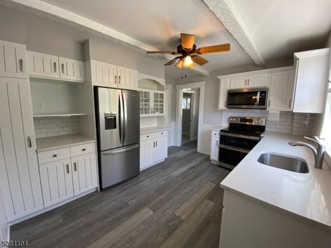 25 E Chrystal St, Dover, NJ 07801 photo 4