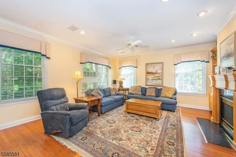 47 Spring Hill Cir, Wayne, NJ 07470 photo 12