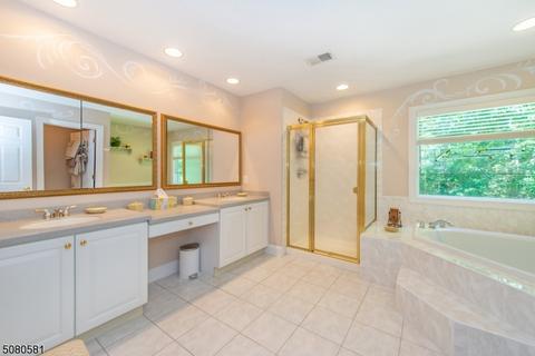 47 Spring Hill Cir, Wayne, NJ 07470 photo 19