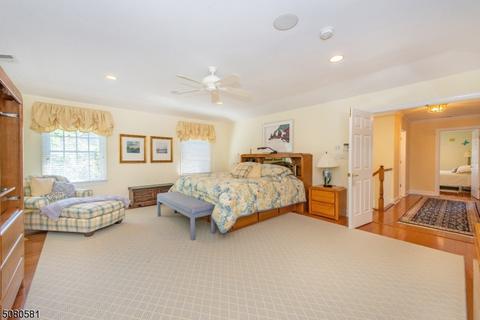 47 Spring Hill Cir, Wayne, NJ 07470 photo 17