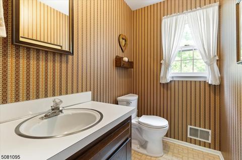 431 Farmer Rd, Bridgewater, NJ 08807 photo 13