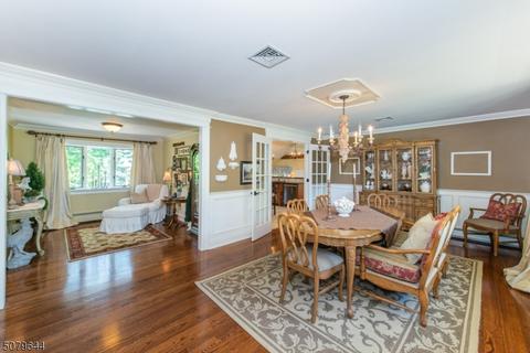 110 Carol Pl, Wayne, NJ 07470 photo 9