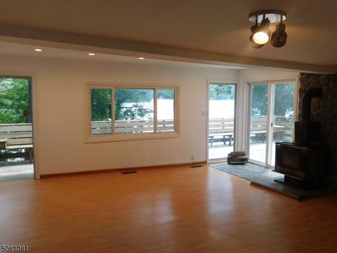 3 Central Ave, Stanhope, NJ 07874 photo 3