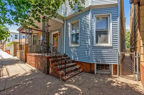 306 Ann St, Harrison, NJ 07029 photo 2
