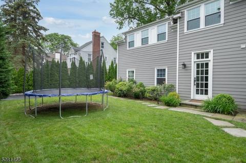 90 Larned Rd, Summit, NJ 07901 photo 24