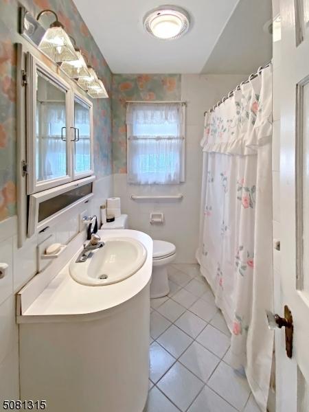 418 Marvin Ave, Hackensack, NJ 07601 photo 10