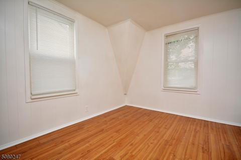 5 Stone St, North Plainfield, NJ 07060 photo 11