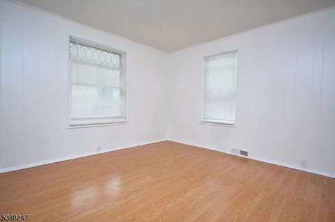5 Stone St, North Plainfield, NJ 07060 photo 8