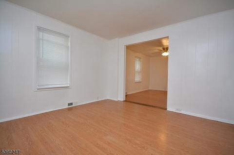 5 Stone St, North Plainfield, NJ 07060 photo 7