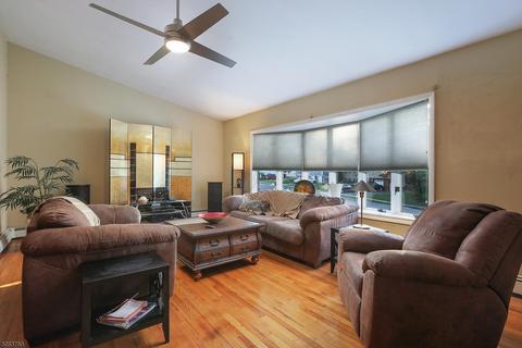 20 Harmon Rd, Edison, NJ 08837 photo 8