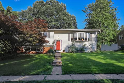 20 Harmon Rd, Edison, NJ 08837 photo 1