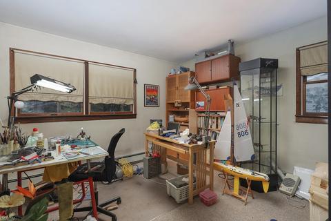 20 Harmon Rd, Edison, NJ 08837 photo 14