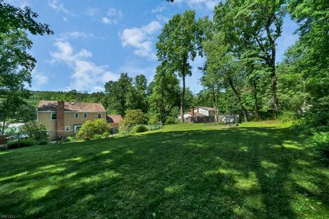 38 Bountiful Dr, Hackettstown, NJ 07840 photo 23