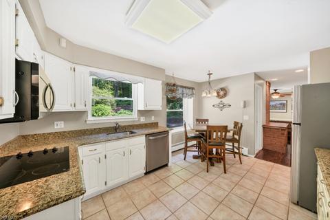 38 Bountiful Dr, Hackettstown, NJ 07840 photo 13