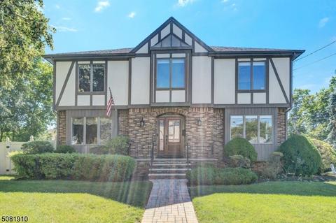 41 Smith St, Waldwick, NJ 07463 photo 1