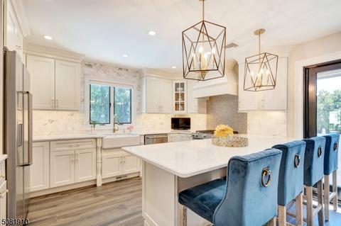 41 Smith St, Waldwick, NJ 07463 photo 11