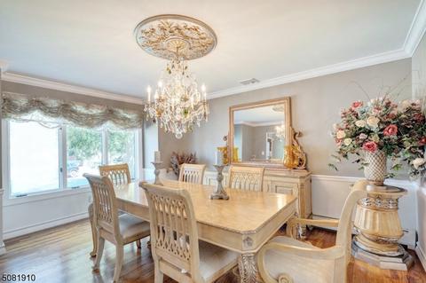 41 Smith St, Waldwick, NJ 07463 photo 8