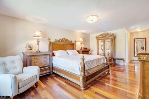 41 Smith St, Waldwick, NJ 07463 photo 14
