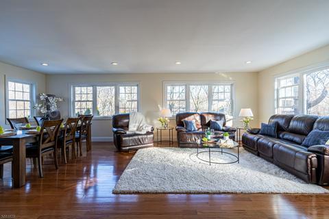 116 Oldham Rd, Wayne, NJ 07470 photo 2