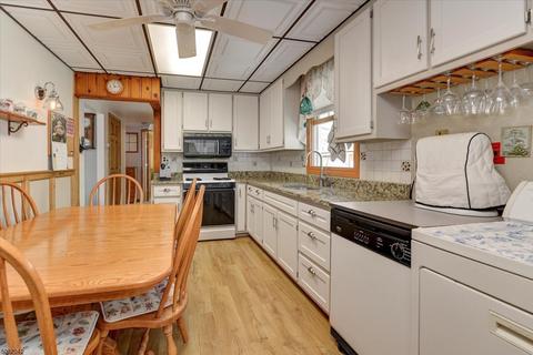 43 Smith Ave, Wanaque Boro, NJ 07420 photo 8