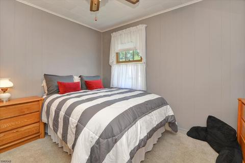 43 Smith Ave, Wanaque Boro, NJ 07420 photo 12