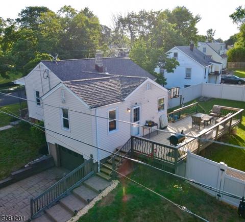 83 Main St, Franklin Twp, NJ 08873 photo 4