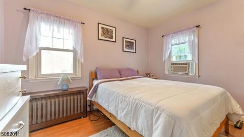414 Melrose Ave, Middlesex, NJ 08846 photo 9