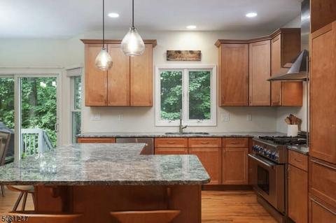 4 Harmony Rd, Warren, NJ 07059 photo 4