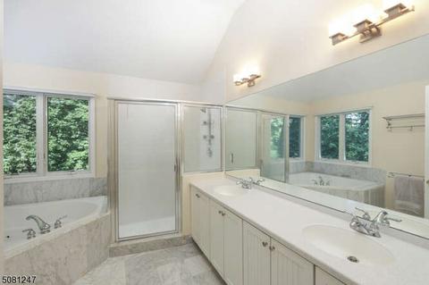 4 Harmony Rd, Warren, NJ 07059 photo 14
