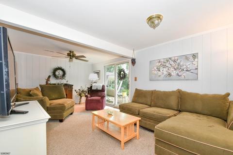 467 Mountainview Dr, North Plainfield, NJ 07063 photo 13