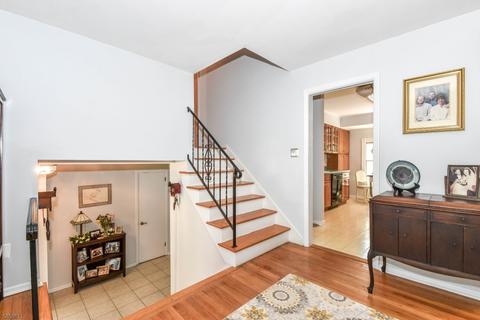 467 Mountainview Dr, North Plainfield, NJ 07063 photo 4