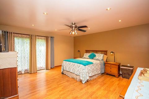 2 Lynn Dr, Byram Twp, NJ 07821 photo 13