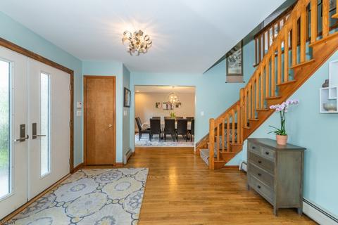 222 Webster Dr, Wayne, NJ 07470 photo 3
