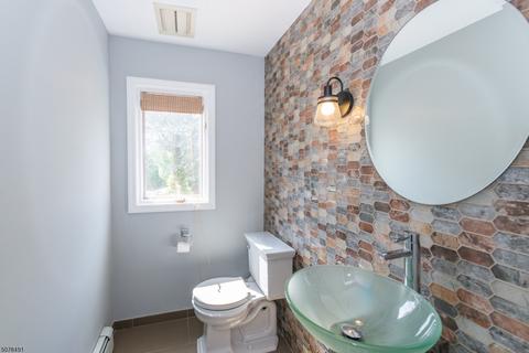 222 Webster Dr, Wayne, NJ 07470 photo 6