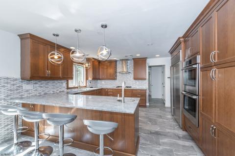 222 Webster Dr, Wayne, NJ 07470 photo 9