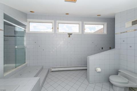 222 Webster Dr, Wayne, NJ 07470 photo 14